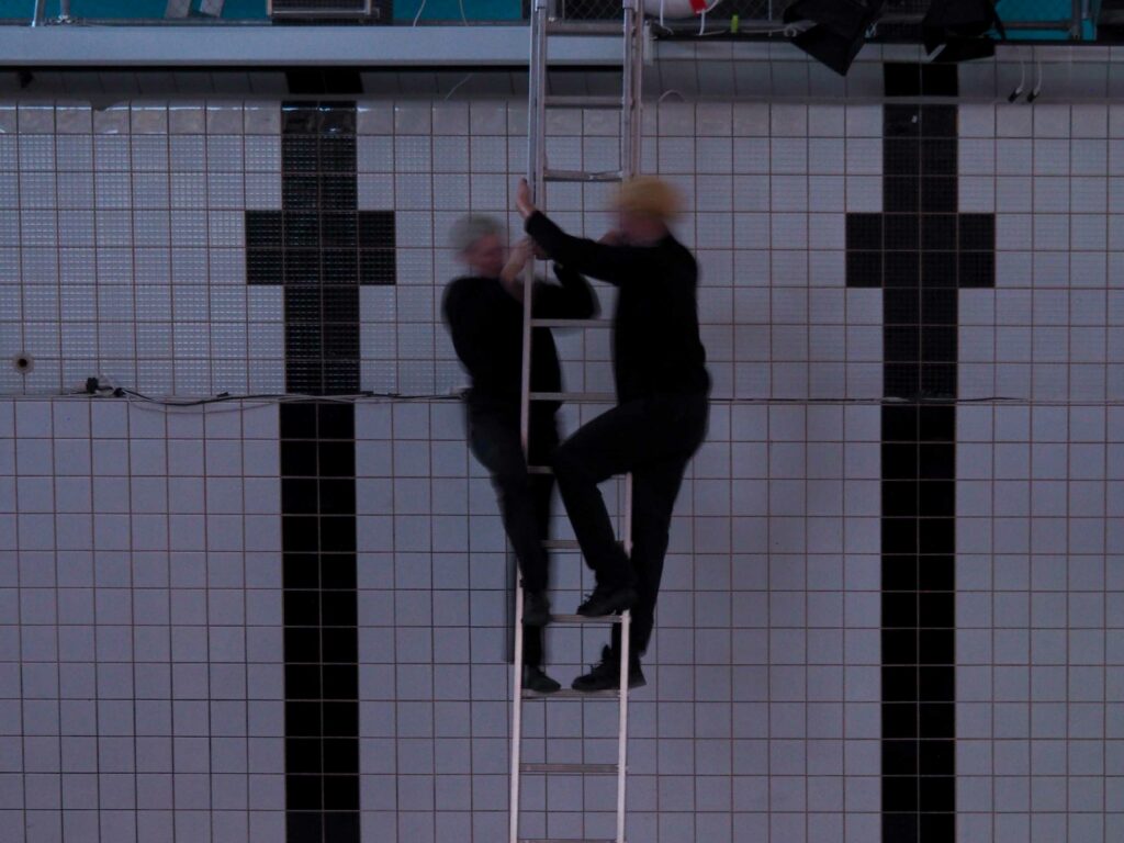 we're two, failing in trying to become one 2022 cake session keinraum