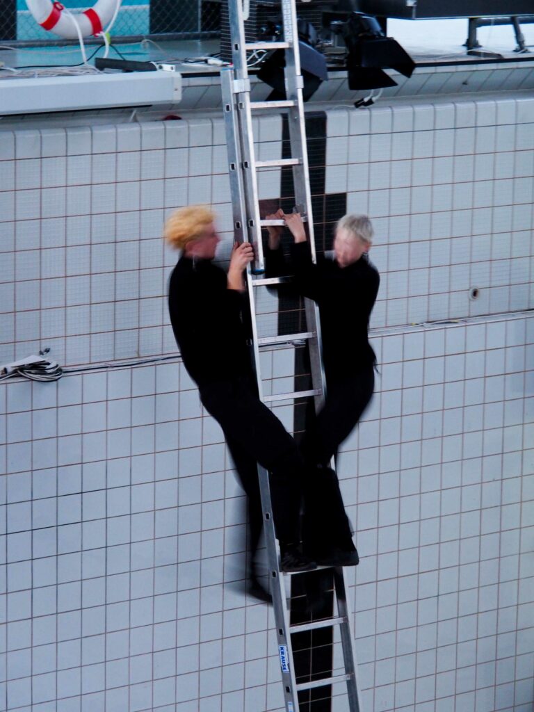 we're two, failing in trying to become one 2022 cake session keinraum