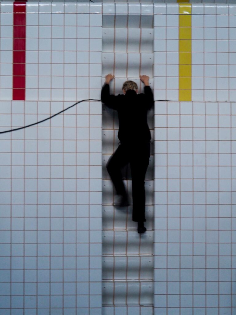 we're two, failing in trying to become one 2022 cake session keinraum